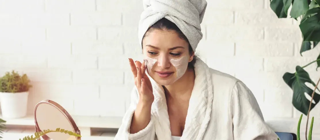 A serene setting showcasing natural ingredients for home remedies, promoting clear skin and natural radiance.