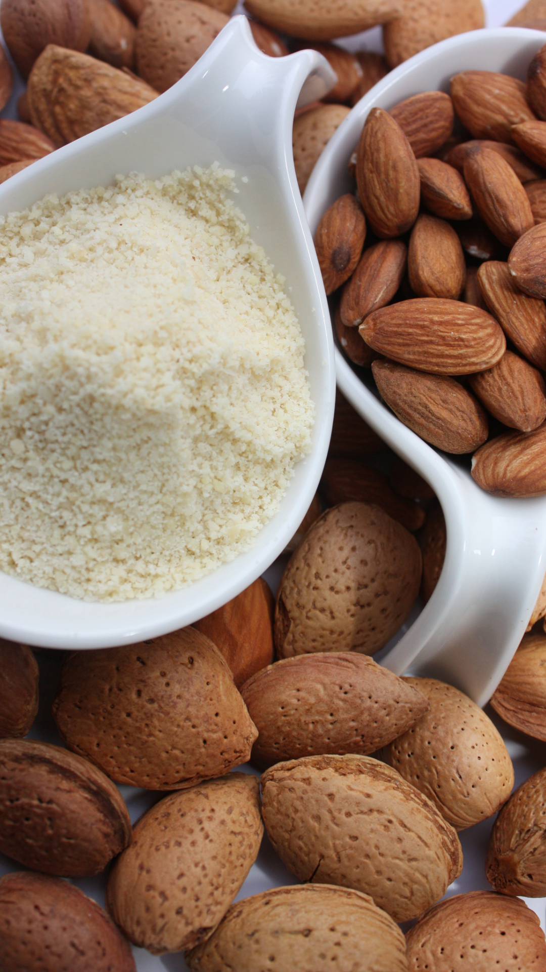 Top 6 Benefits of Almond for Child Growth & Development - IYURVED-IN