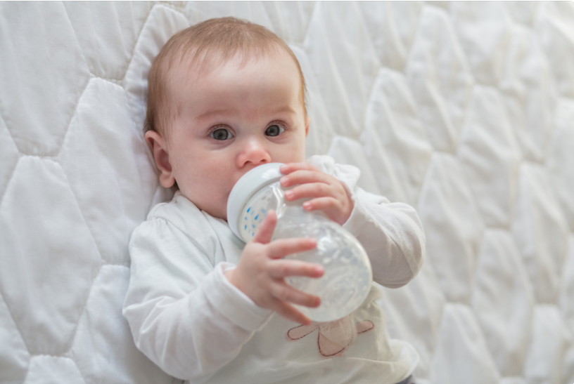 Best Milk For Babies: A Guide To Safely Introduce Milk