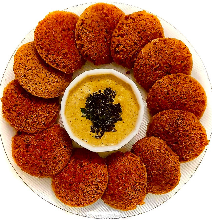 Beetroot Idli with Chutney