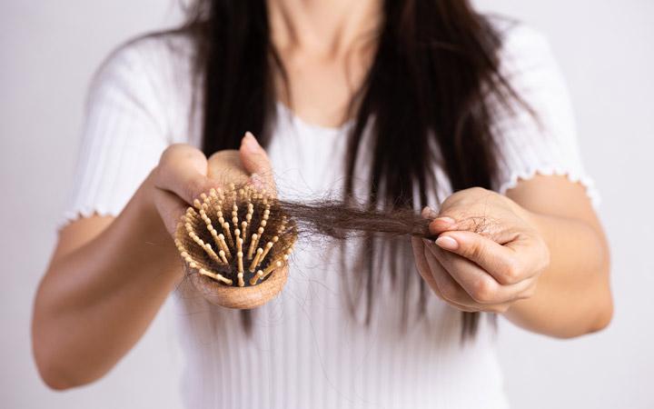 Reason for hair fall after childbirth: Postpartum changes